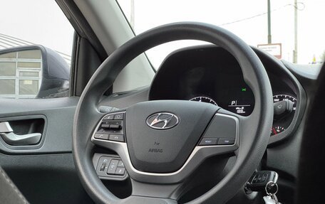 Hyundai Solaris II рестайлинг, 2021 год, 1 780 000 рублей, 11 фотография