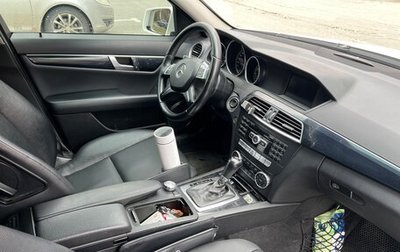 Mercedes-Benz C-Класс, 2013 год, 1 500 000 рублей, 1 фотография