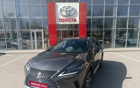 Lexus RX IV рестайлинг, 2021 год, 5 950 000 рублей, 1 фотография