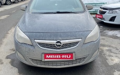 Opel Astra J, 2011 год, 650 000 рублей, 1 фотография