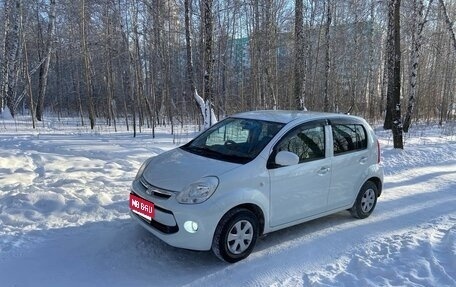 Toyota Passo III, 2014 год, 900 000 рублей, 1 фотография