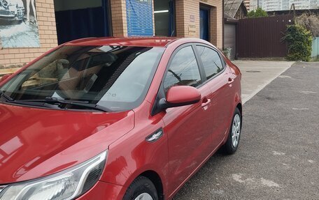 KIA Rio III рестайлинг, 2013 год, 1 050 000 рублей, 2 фотография
