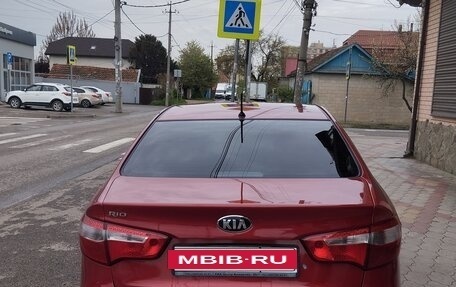 KIA Rio III рестайлинг, 2013 год, 1 050 000 рублей, 4 фотография