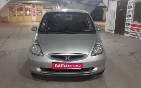 Honda Fit III, 2002 год, 300 000 рублей, 5 фотография