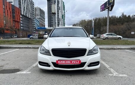 Mercedes-Benz C-Класс, 2013 год, 1 500 000 рублей, 6 фотография