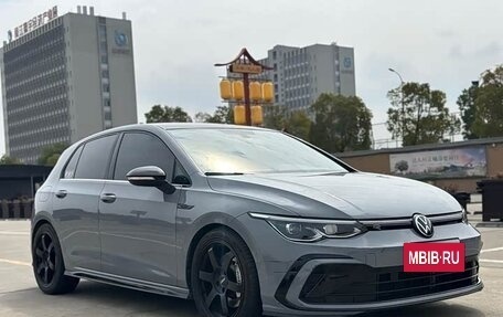 Volkswagen Golf VIII, 2023 год, 1 875 000 рублей, 3 фотография