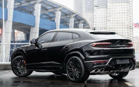 Lamborghini Urus I, 2025 год, 37 000 000 рублей, 4 фотография