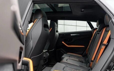 Lamborghini Urus I, 2025 год, 37 000 000 рублей, 13 фотография