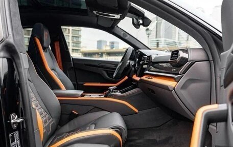 Lamborghini Urus I, 2025 год, 37 000 000 рублей, 10 фотография