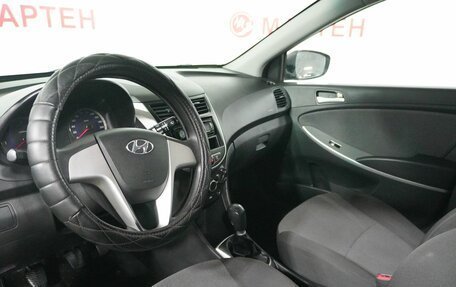 Hyundai Solaris II рестайлинг, 2011 год, 550 000 рублей, 9 фотография