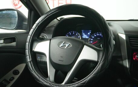 Hyundai Solaris II рестайлинг, 2011 год, 550 000 рублей, 16 фотография