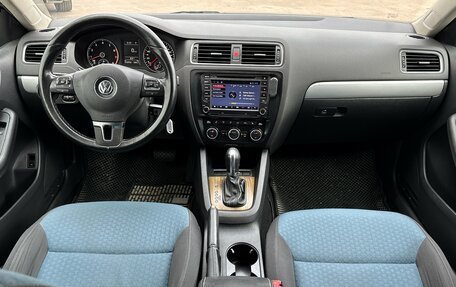 Volkswagen Jetta VI, 2013 год, 1 050 000 рублей, 11 фотография
