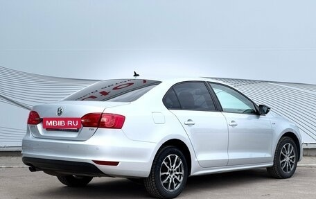 Volkswagen Jetta VI, 2013 год, 1 050 000 рублей, 8 фотография