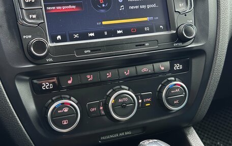 Volkswagen Jetta VI, 2013 год, 1 050 000 рублей, 19 фотография