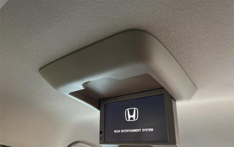 Honda Stepwgn IV, 2017 год, 1 550 000 рублей, 17 фотография