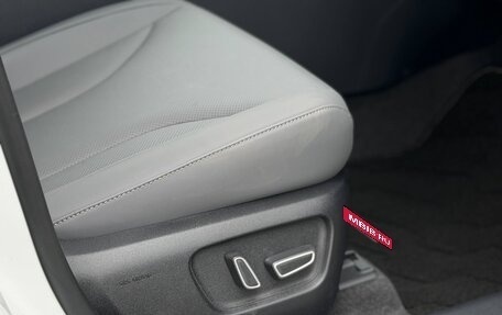 Toyota RAV4, 2026 год, 4 600 000 рублей, 15 фотография