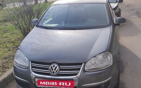 Volkswagen Jetta VI, 2010 год, 600 000 рублей, 1 фотография