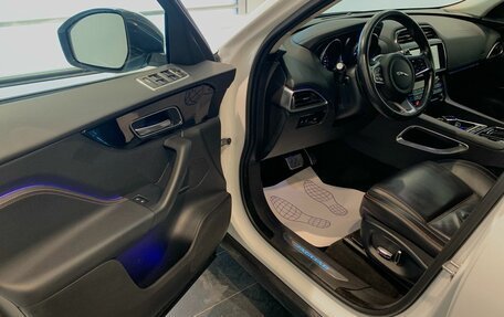 Jaguar F-Pace, 2018 год, 2 799 000 рублей, 7 фотография