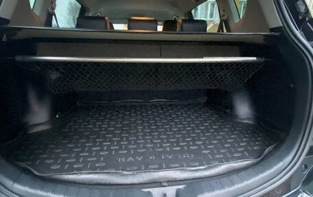 Toyota RAV4, 2018 год, 2 500 000 рублей, 9 фотография