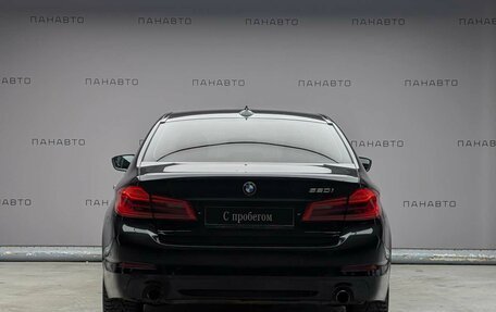 BMW 5 серия, 2018 год, 2 250 000 рублей, 6 фотография