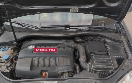 Volkswagen Jetta VI, 2010 год, 600 000 рублей, 8 фотография