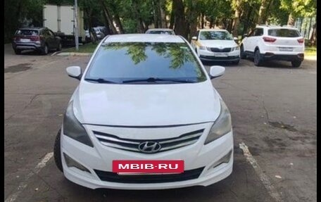 Hyundai Solaris II рестайлинг, 2015 год, 500 000 рублей, 3 фотография