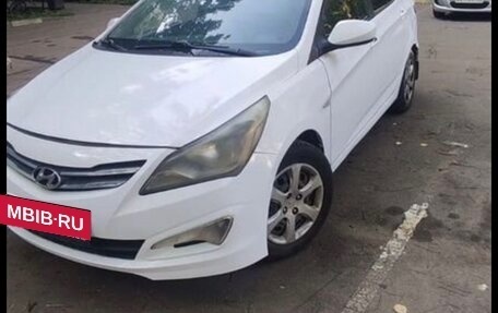 Hyundai Solaris II рестайлинг, 2015 год, 500 000 рублей, 6 фотография