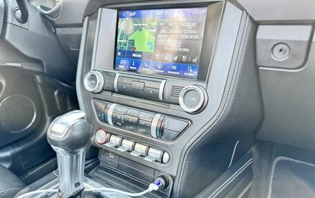 Ford Mustang VI рестайлинг, 2017 год, 3 500 000 рублей, 7 фотография