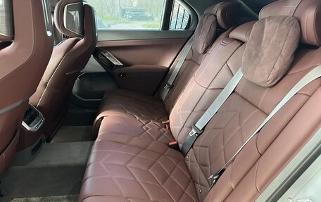 BMW 7 серия, 2022 год, 16 350 000 рублей, 13 фотография