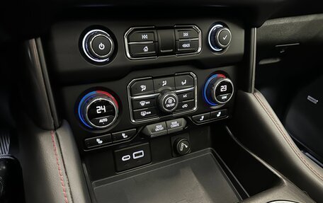 Chevrolet Tahoe IV, 2021 год, 7 890 000 рублей, 10 фотография