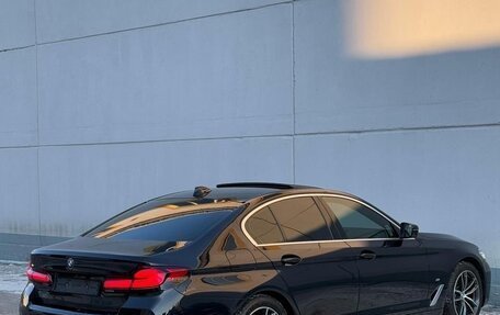 BMW 5 серия, 2022 год, 4 900 000 рублей, 1 фотография