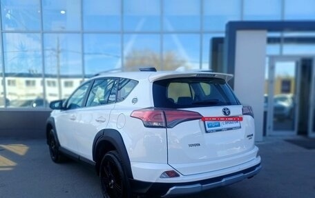 Toyota RAV4, 2018 год, 2 799 000 рублей, 7 фотография