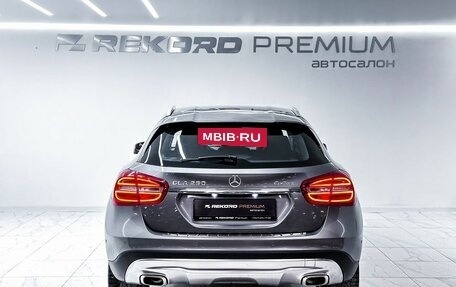 Mercedes-Benz GLA, 2016 год, 2 449 000 рублей, 32 фотография