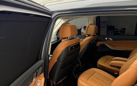 BMW X7, 2022 год, 11 000 000 рублей, 3 фотография