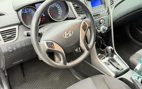 Hyundai i30 II рестайлинг, 2013 год, 975 000 рублей, 6 фотография