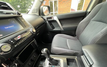 Toyota Land Cruiser Prado 150 рестайлинг 2, 2015 год, 3 054 999 рублей, 5 фотография