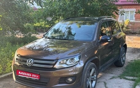 Volkswagen Tiguan I, 2016 год, 1 850 000 рублей, 2 фотография