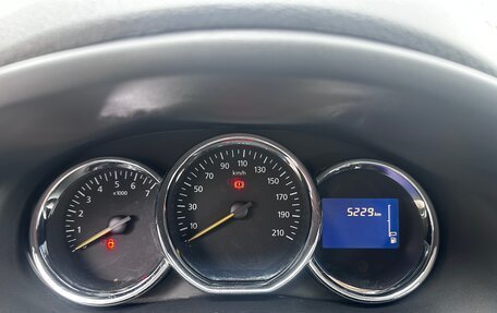 Renault Logan II, 2014 год, 1 079 000 рублей, 12 фотография