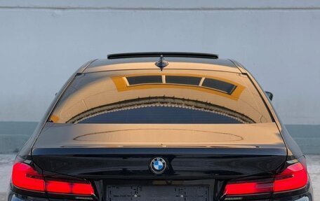 BMW 5 серия, 2022 год, 4 900 000 рублей, 2 фотография