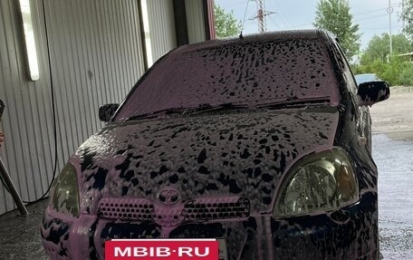 Toyota Vitz, 1999 год, 450 000 рублей, 4 фотография