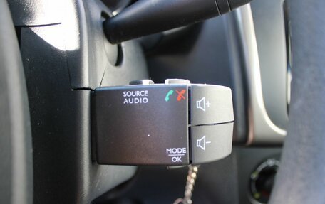 Renault Sandero II рестайлинг, 2014 год, 679 000 рублей, 11 фотография