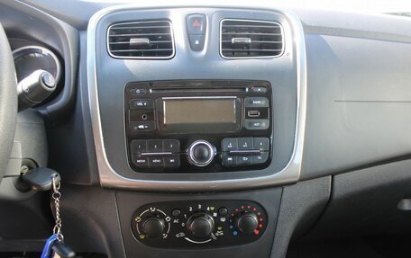 Renault Sandero II рестайлинг, 2014 год, 679 000 рублей, 12 фотография