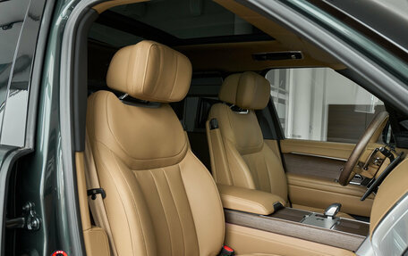 Land Rover Range Rover IV рестайлинг, 2025 год, 25 000 000 рублей, 8 фотография