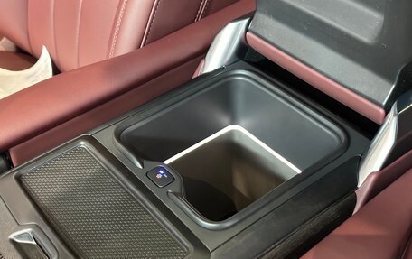 Land Rover Range Rover IV рестайлинг, 2026 год, 24 750 000 рублей, 12 фотография