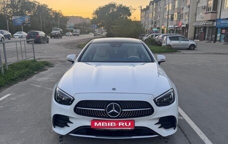 Mercedes-Benz E-Класс, 2021 год, 6 000 000 рублей, 1 фотография