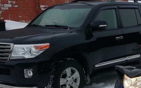 Toyota Land Cruiser 200, 2012 год, 6 500 000 рублей, 1 фотография