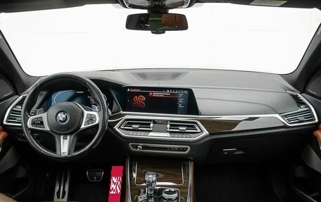 BMW X5, 2019 год, 5 500 000 рублей, 11 фотография