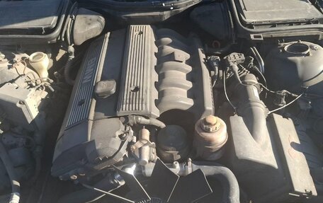 BMW 5 серия, 1997 год, 600 000 рублей, 13 фотография