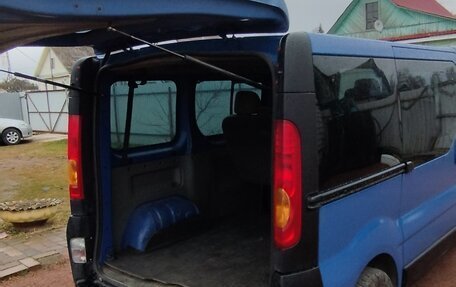 Renault Trafic, 2002 год, 800 000 рублей, 5 фотография