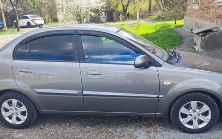 KIA Rio II, 2010 год, 700 000 рублей, 4 фотография